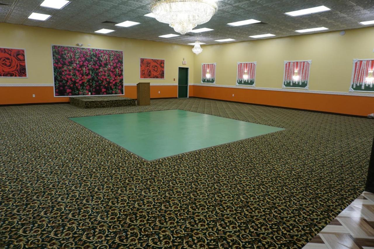 Relax Inn Vineland Bagian luar foto